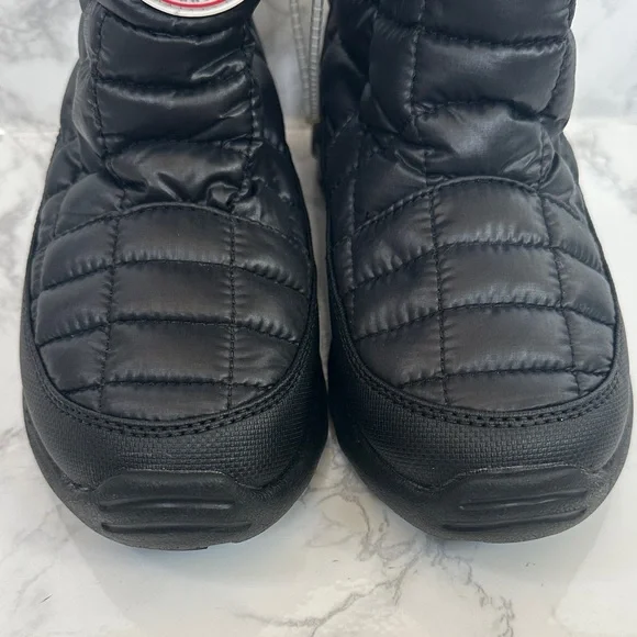 The North Face Women’s Thermoball Bootie - Picture 3 of 12